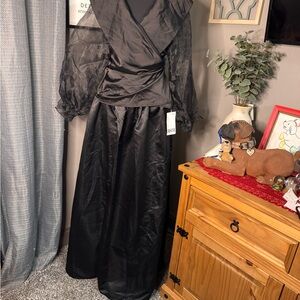 Ursime 2 Piece Black Maxi Dress